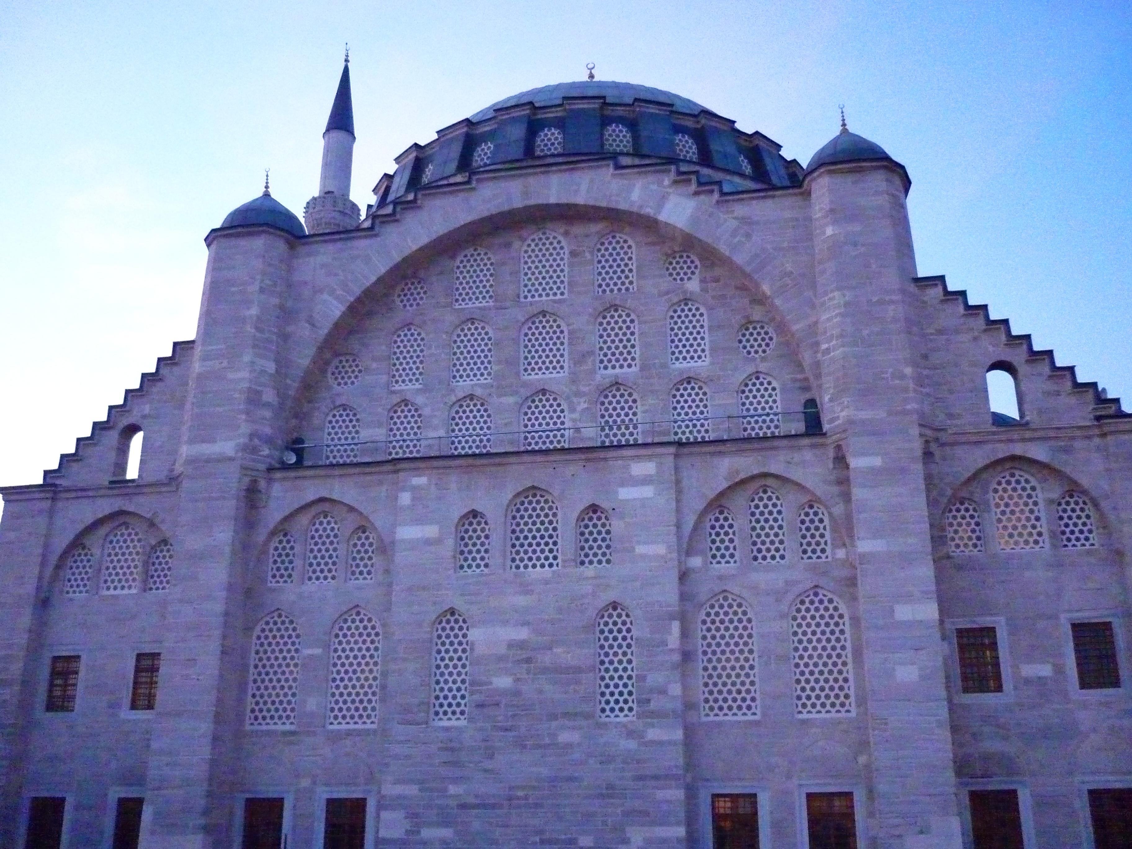 Фото Мечеть Михримах Султан