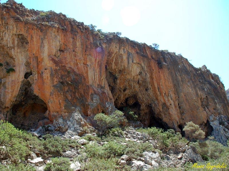 Фото Агиофаранго (Агиофараго) - Святое Ущелье