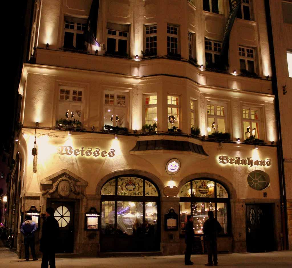 Ресторан Weisses Brauhaus