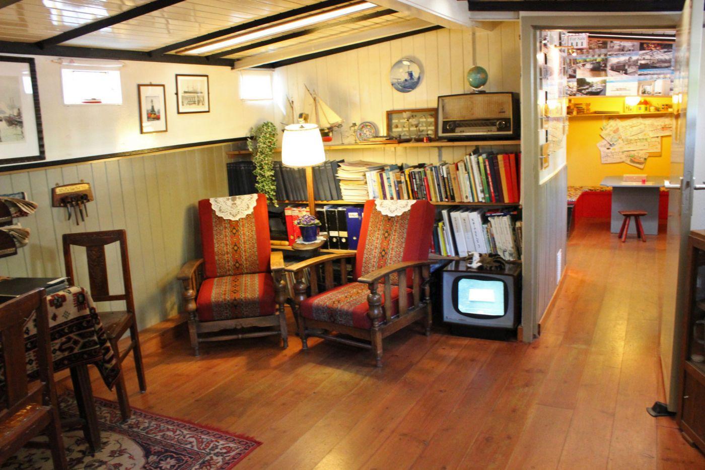 Фото Плавучий дом