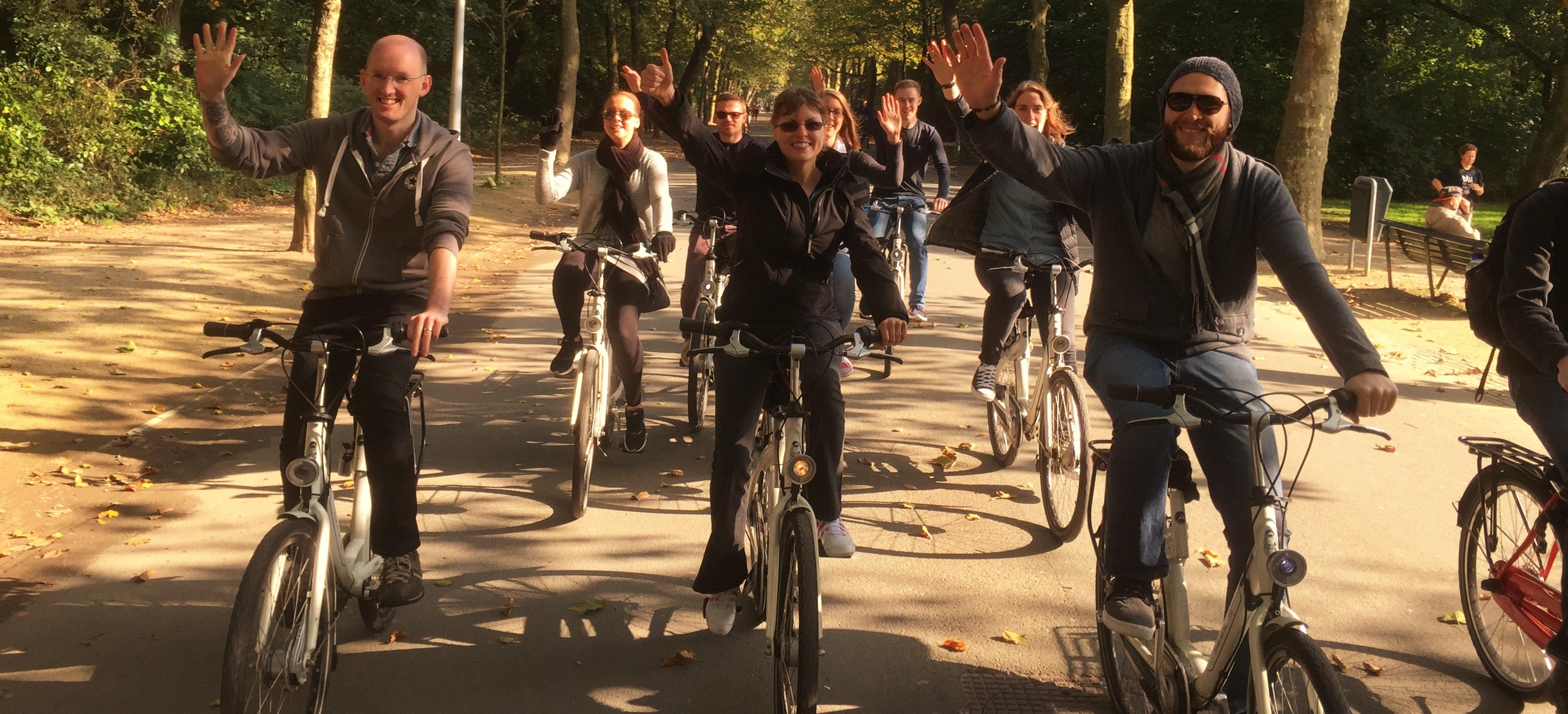 Фото We Bike Amsterdam - обзорная экскурсия на велосипедах