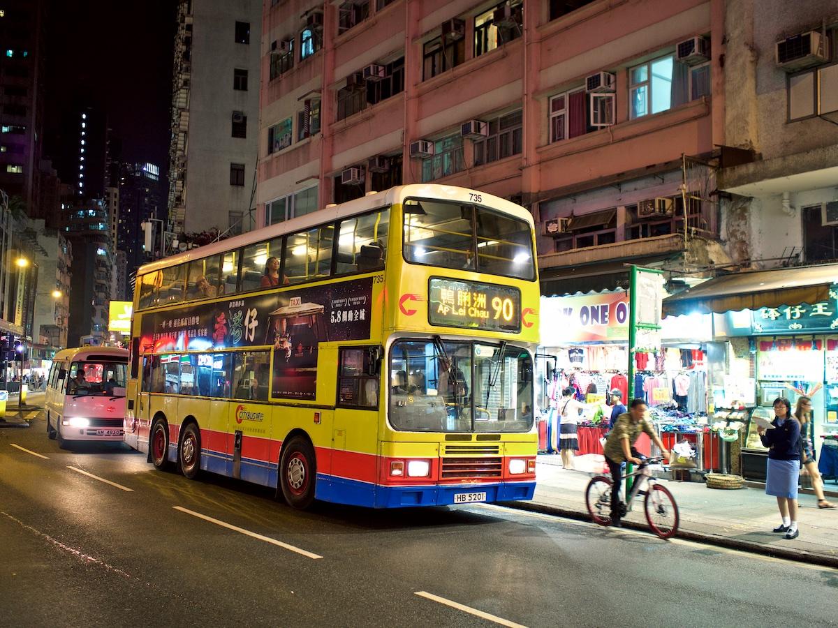 Двухэтажный автобус Гонконга