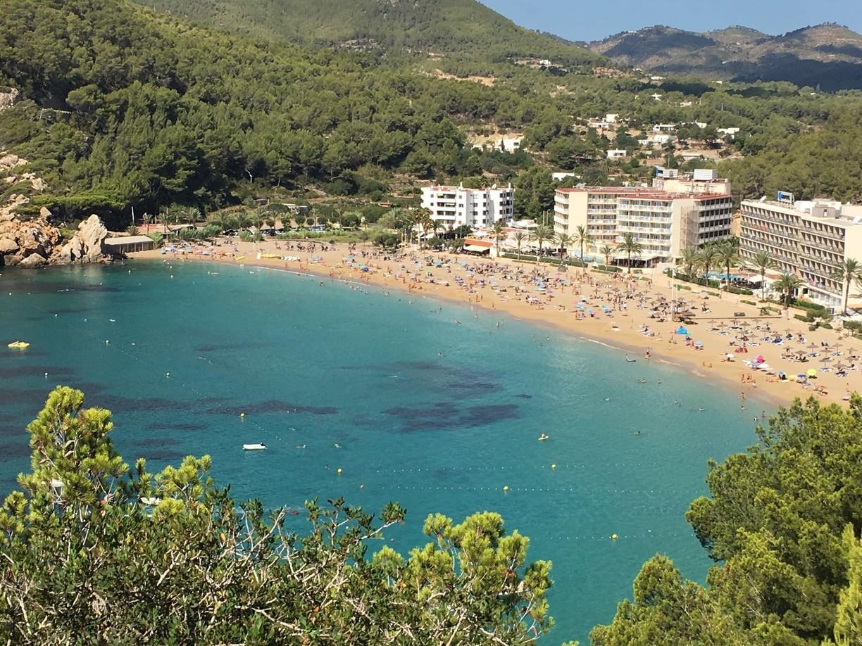 Кала де Сан Винсент (Ибица)  