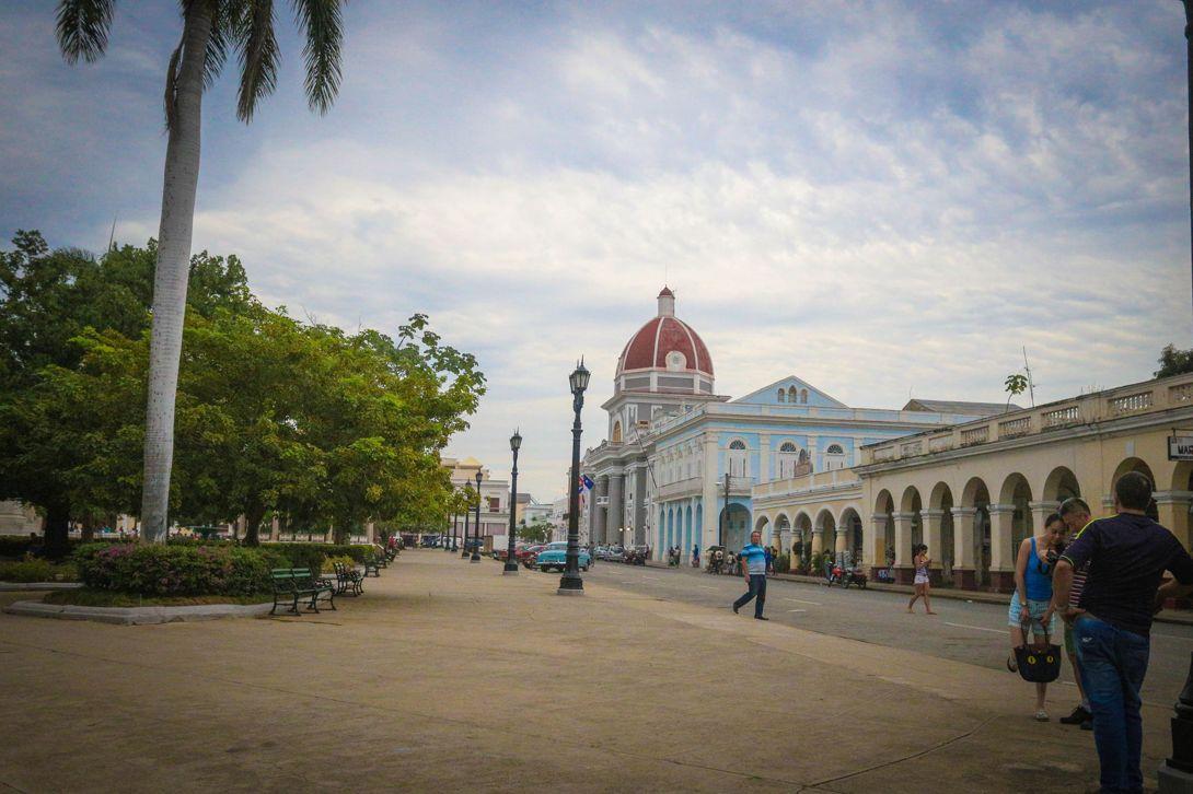 Сьенфуэгос (Куба)  