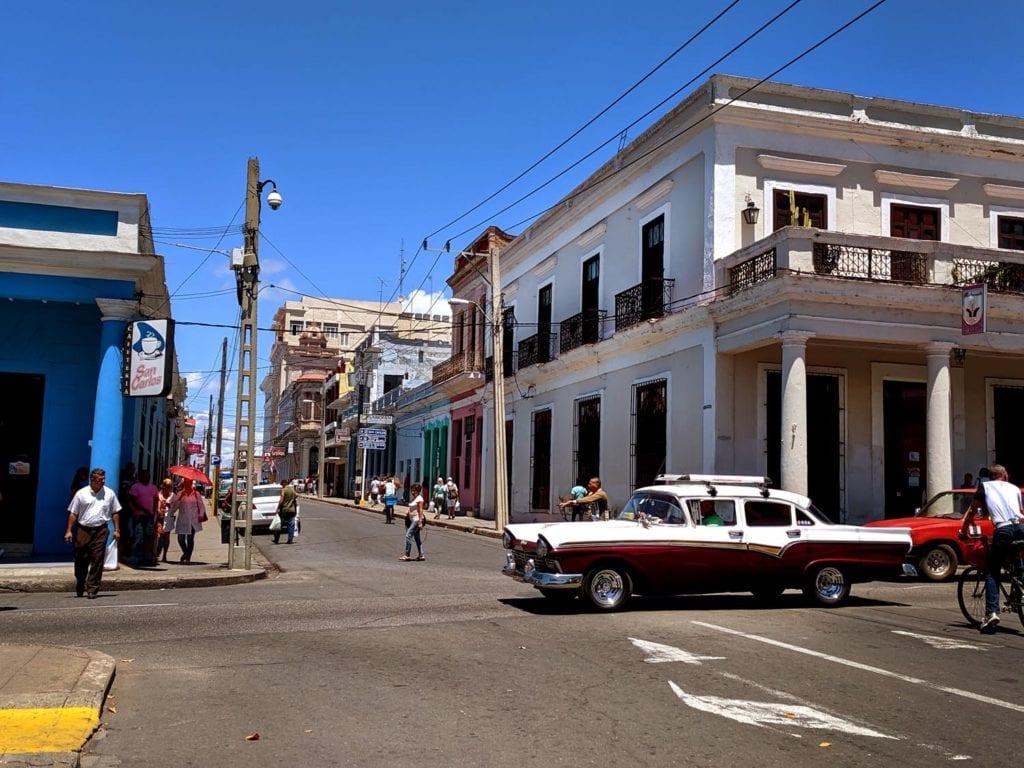 Сьенфуэгос (Куба)  